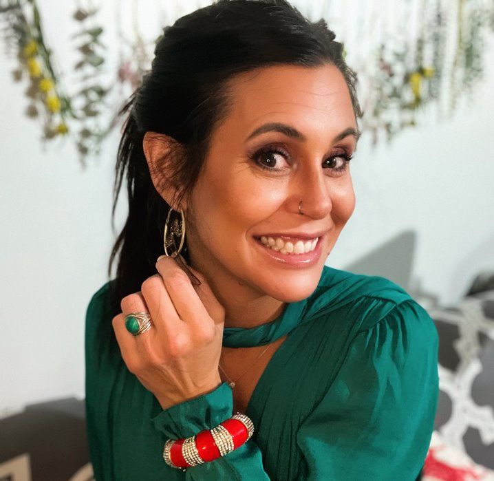 Abby Somers Age, Height, Net Worth, Salary, Annual Income - Knownalytics