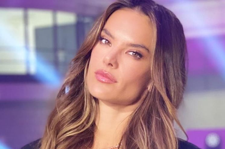 Alessandra Ambrosio Wiki, Bio, Net Worth, Age, Height & Career Facts - Knownalytics