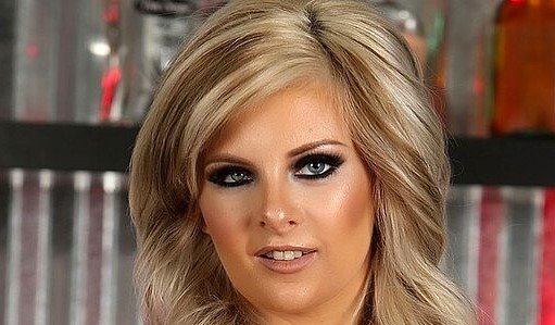 Alessandra Noir Wiki, Bio, Net Worth, Age, Height & Career Facts - Knownalytics