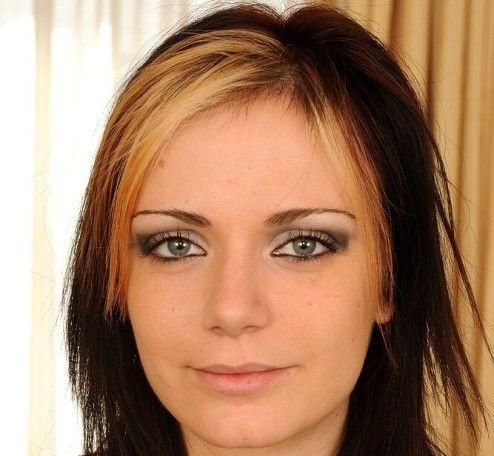 Alexis Blaze Wiki, Bio, Net Worth, Age, Height & Career Facts - Knownalytics