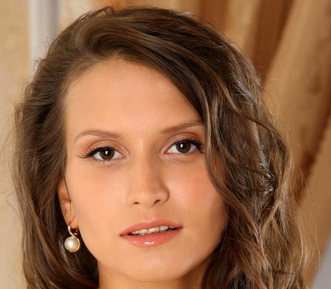 Alicia Mone Wiki, Bio, Net Worth, Age, Height & Career Facts - Knownalytics