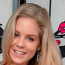 Anabelle Pync Net Worth, Salary, Annual Income, Age, Wiki - Knownalytics