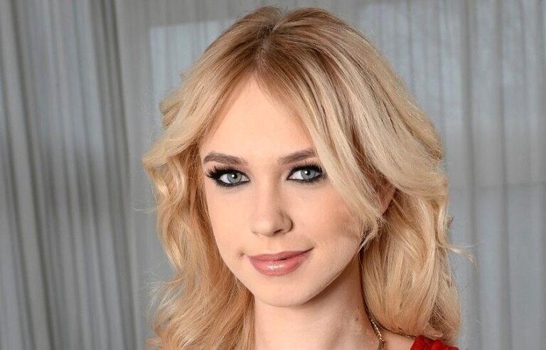 Arteya Wiki, Bio, Net Worth, Age, Height & Career Facts - Knownalytics