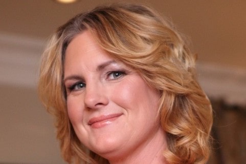 Autumn Moon Age, Height, Net Worth, Salary, Annual Income - Knownalytics