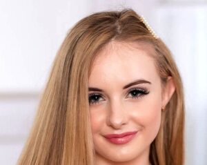 Baby Kitten Age, Height, Net Worth, Salary, Annual Income - Knownalytics