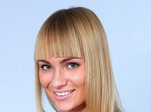 Blake Hun Age, Height, Net Worth, Salary, Annual Income - Knownalytics