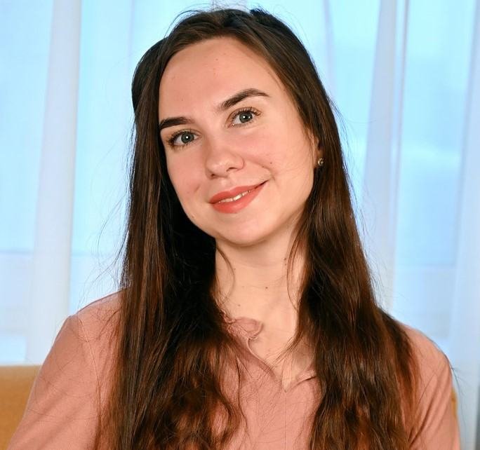 Camilla Benz Wiki, Bio, Net Worth, Age, Height & Career Facts - Knownalytics