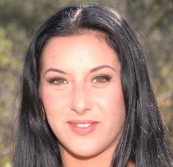 Carmen Vera Wiki, Bio, Net Worth, Age, Height & Career Facts - Knownalytics