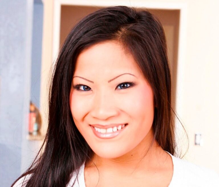 Christina Aguchi