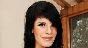 Daisy Rock Age, Height, Net Worth, Salary, Annual Income - Knownalytics