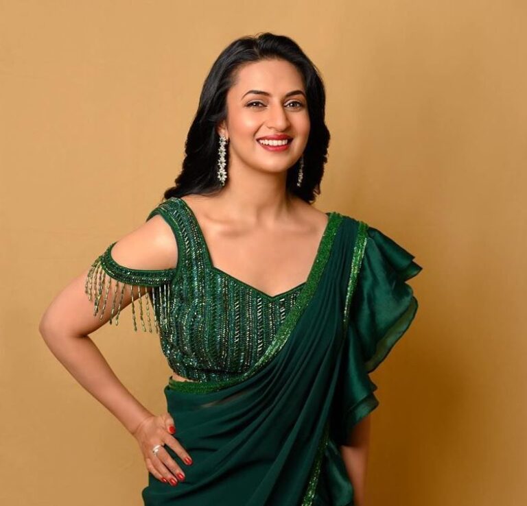 Divyanka Tripathi Age, Wiki, Height, Net Worth, Lifestyle, Career - Knownalytics