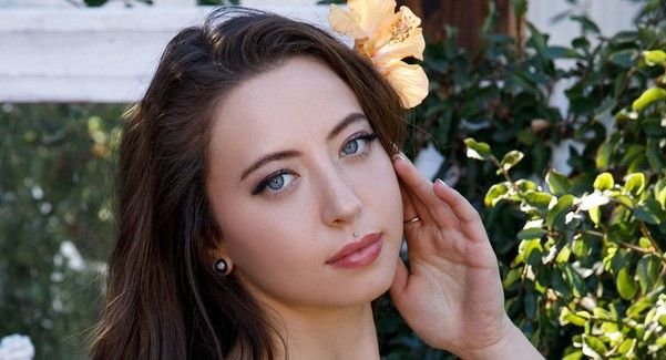 Elena Wolfe
