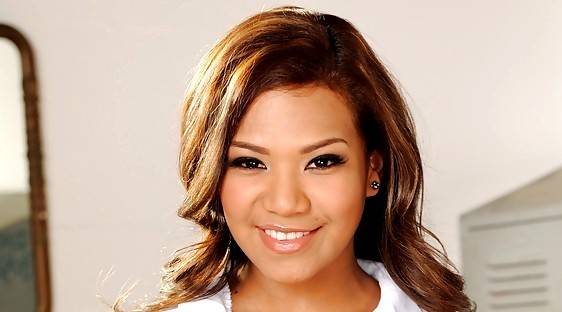 Emy Reyes