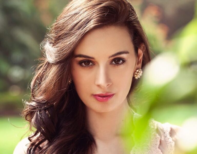 Evelyn Sharma Wiki, Bio, Net Worth, Age, Height & Career Facts - Knownalytics
