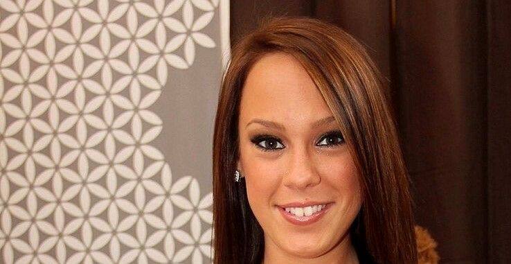 Haley Sweet Wiki, Bio, Net Worth, Age, Height & Career Facts - Knownalytics