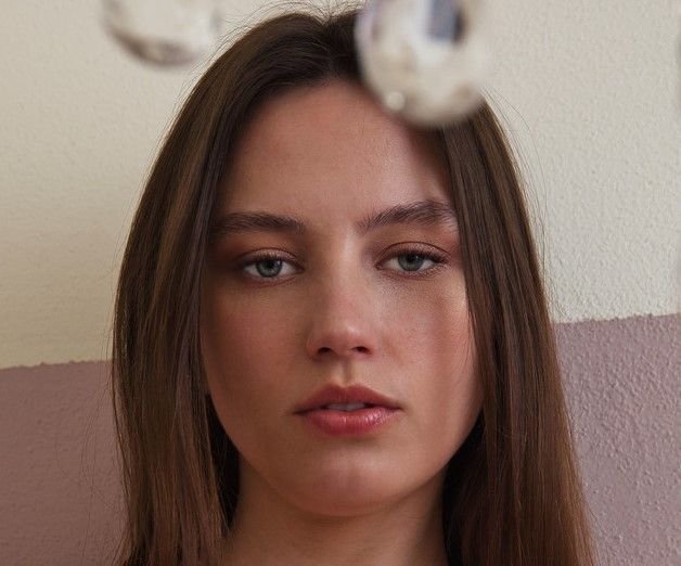Isabella Fox
