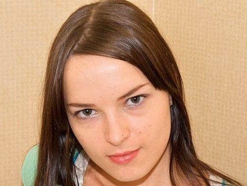 Ivana Fukalot Age, Height, Net Worth, Salary, Annual Income - Knownalytics