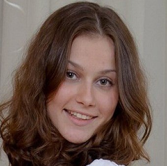 Ivana Jones Wiki, Bio, Net Worth, Age, Height & Career Facts - Knownalytics