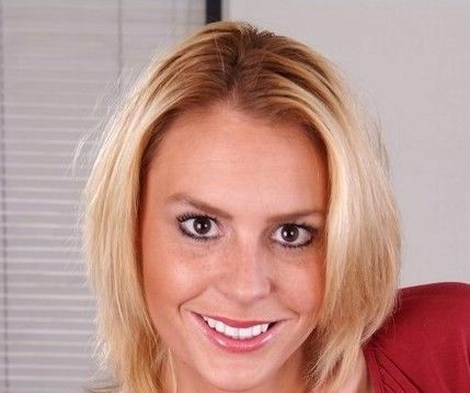 Jamey Janes Wiki, Bio, Net Worth, Age, Height & Career Facts - Knownalytics