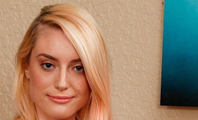 Katra Collins Wiki, Bio, Net Worth, Age, Height & Career Facts - Knownalytics