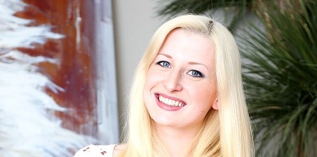 Kira Lake Age, Wiki, Height, Net Worth, Lifestyle, Career - Knownalytics