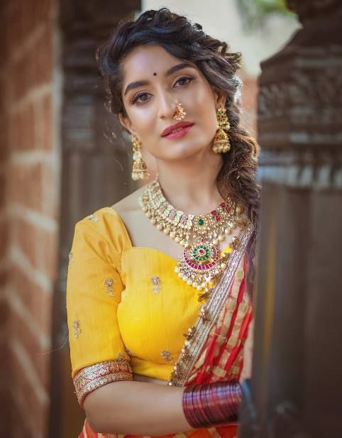 Krishi Thapanda Age, Height, Net Worth, Salary, Annual Income - Knownalytics