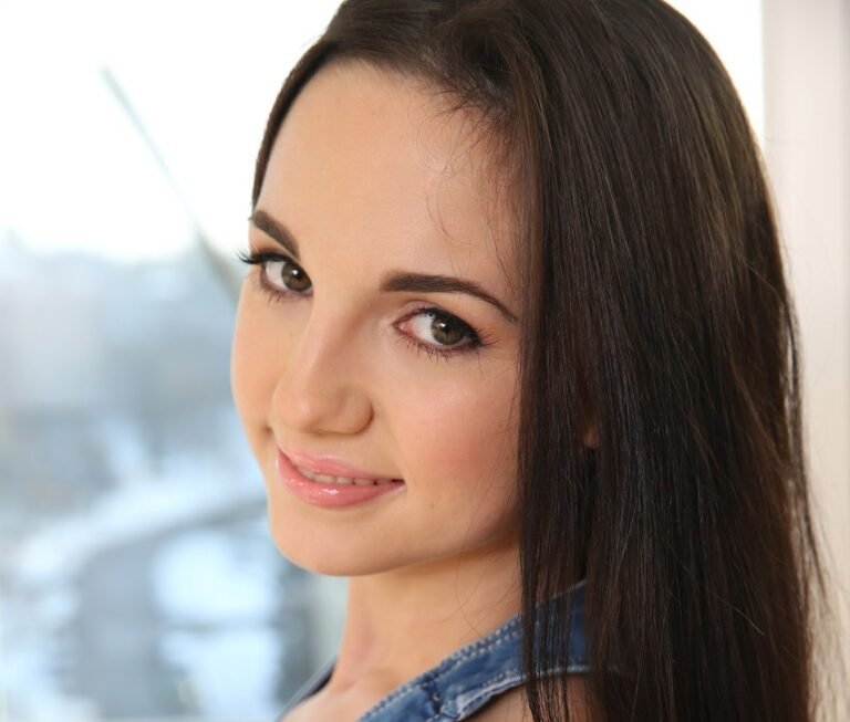 Kristy Black Age, Wiki, Height, Net Worth, Lifestyle, Career - Knownalytics