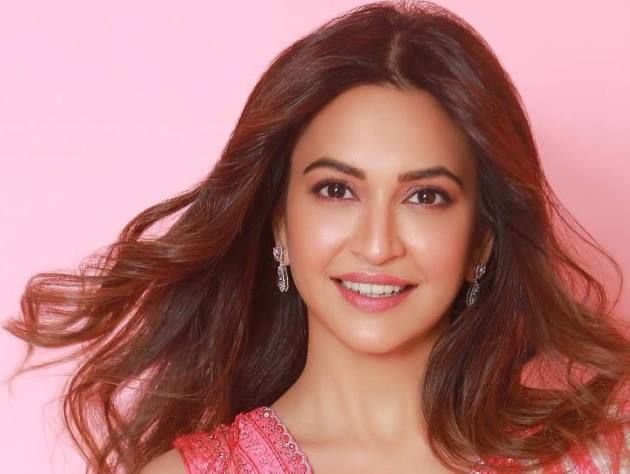 Kriti Kharbanda Wiki, Bio, Net Worth, Age, Height & Career Facts - Knownalytics