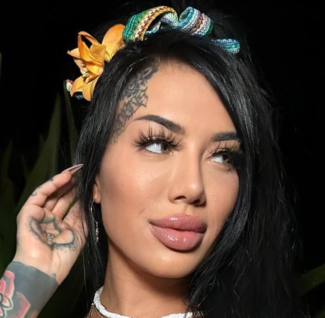 Lacey Jayne