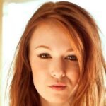 Leanna Decker