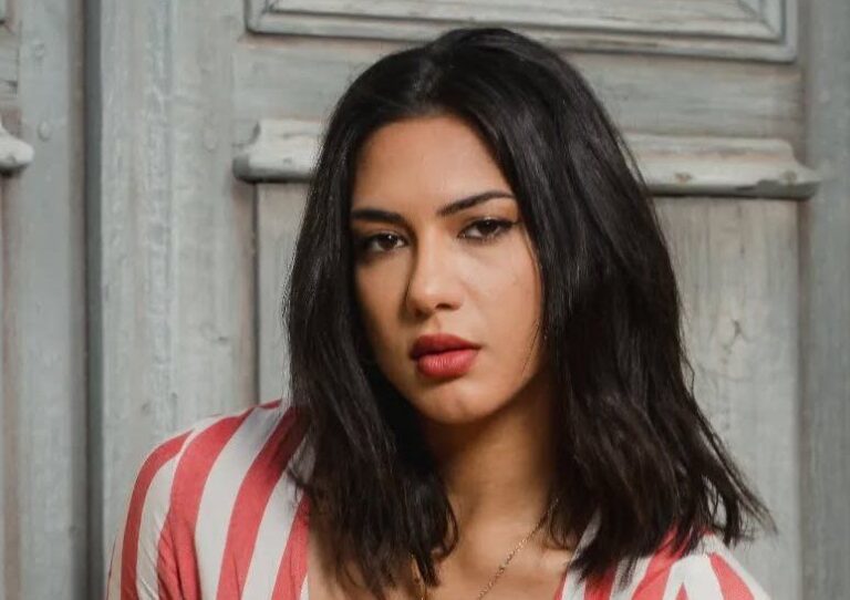 Lena Cox Wiki, Bio, Net Worth, Age, Height & Career Facts - Knownalytics