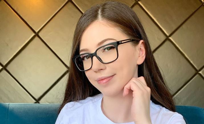 Lilcanadiangirl