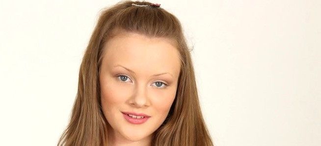 Lily Lamour Wiki, Bio, Net Worth, Age, Height & Career Facts - Knownalytics