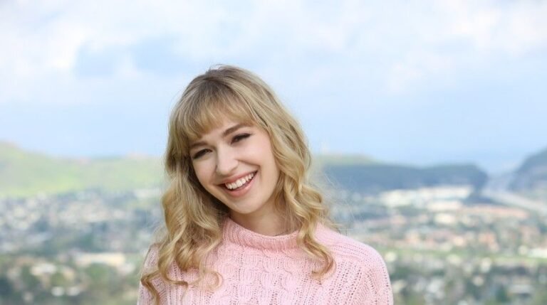 Mackenzie Moss