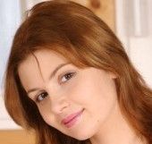 Mary Kate Wilson Age, Height, Net Worth, Salary, Annual Income - Knownalytics