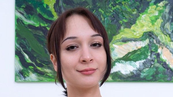 Mia La Fou