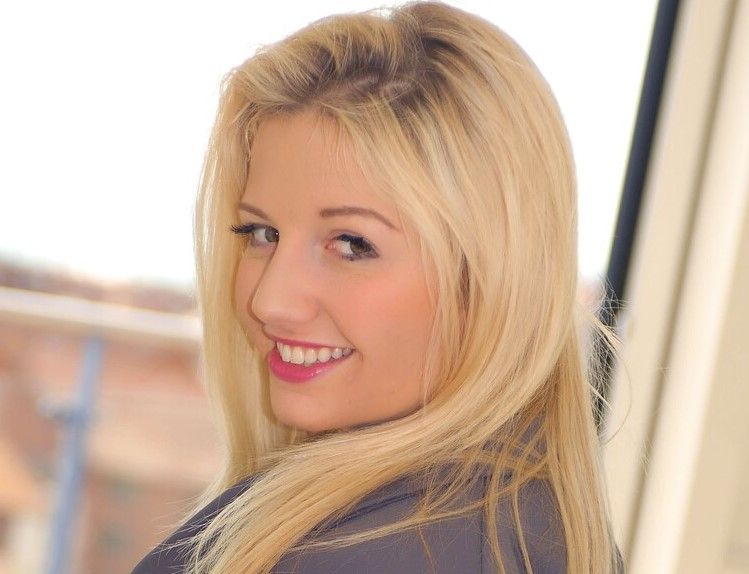 Milly Hedgland Wiki, Bio, Net Worth, Age, Height & Career Facts - Knownalytics