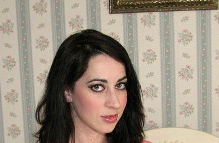 Mina Thorne