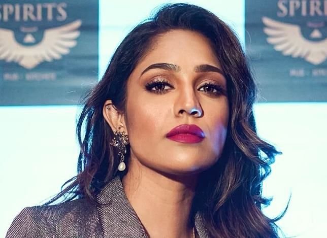 Mumtaz Sorcar Wiki, Bio, Net Worth, Age, Height & Career Facts - Knownalytics