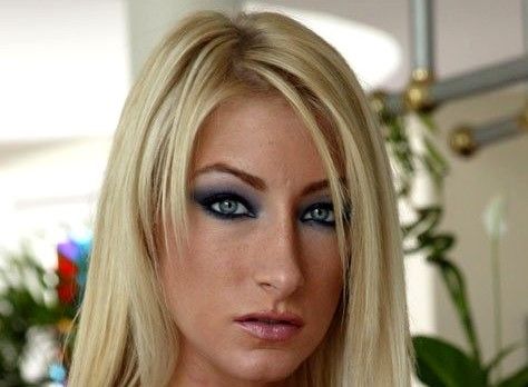 Nadia Hilton