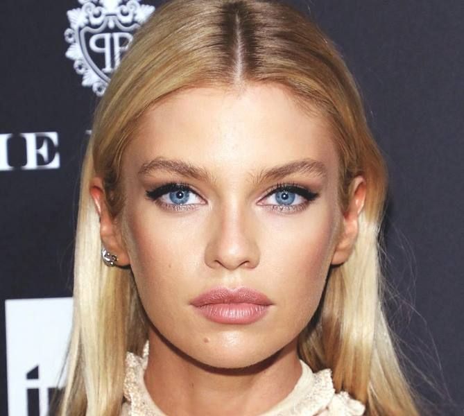Stella Maxwell