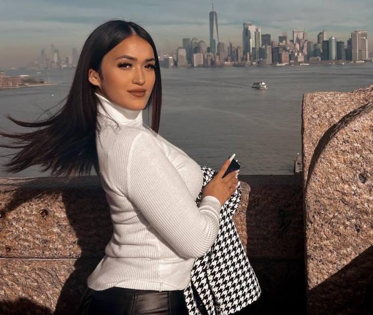 Nia Blue Wiki, Bio, Net Worth, Age, Height & Career Facts - Knownalytics