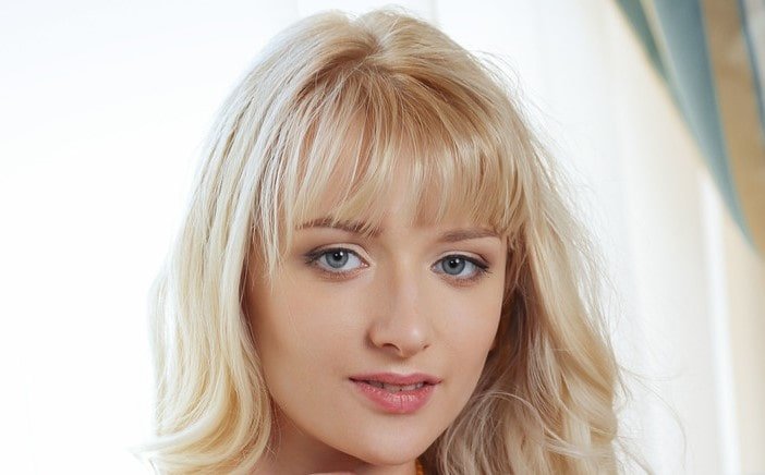 Nika N Wiki, Bio, Net Worth, Age, Height & Career Facts - Knownalytics