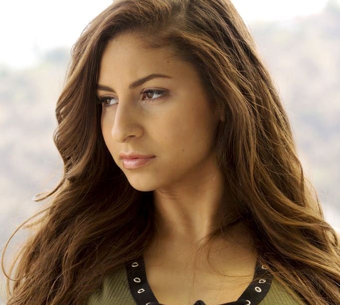 Nina North Wiki, Bio, Net Worth, Age, Height & Career Facts - Knownalytics