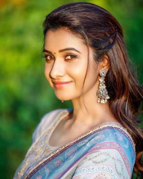 Priya Bhavani Shankar Wiki, Bio, Net Worth, Age, Height & Career Facts - Knownalytics