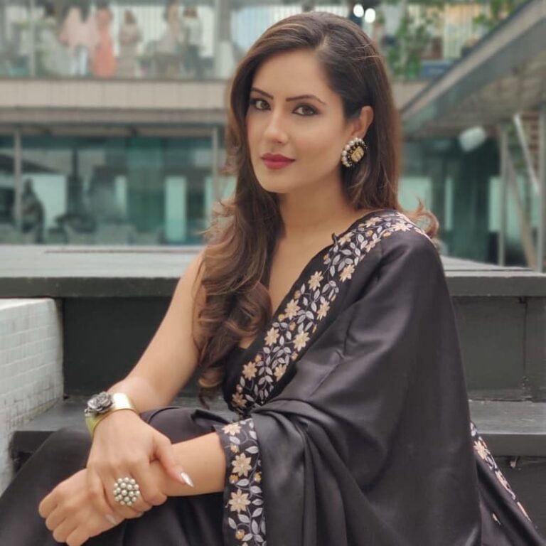 Puja Banerjee Wiki, Bio, Net Worth, Age, Height & Career Facts - Knownalytics
