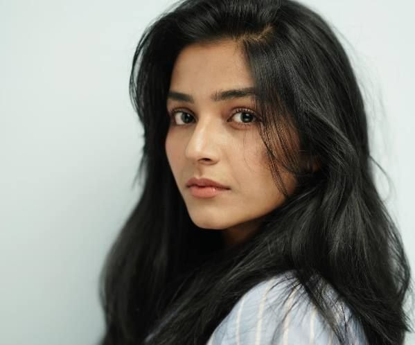 Rajisha Vijayan Wiki, Bio, Net Worth, Age, Height & Career Facts - Knownalytics