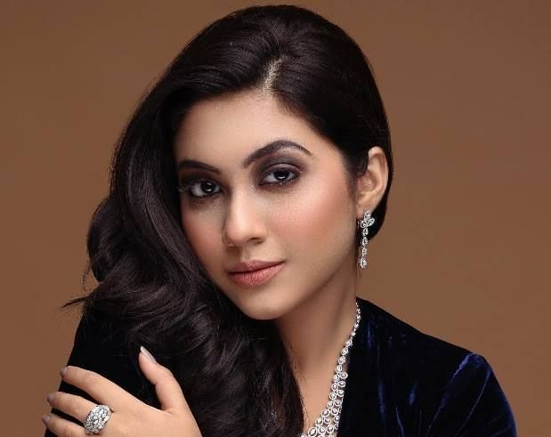 Reem Shaikh Wiki, Bio, Net Worth, Age, Height & Career Facts - Knownalytics