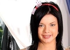 Roberta Sligen Wiki, Bio, Net Worth, Age, Height & Career Facts - Knownalytics