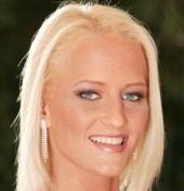 Sintia Stone Wiki, Bio, Net Worth, Age, Height & Career Facts - Knownalytics
